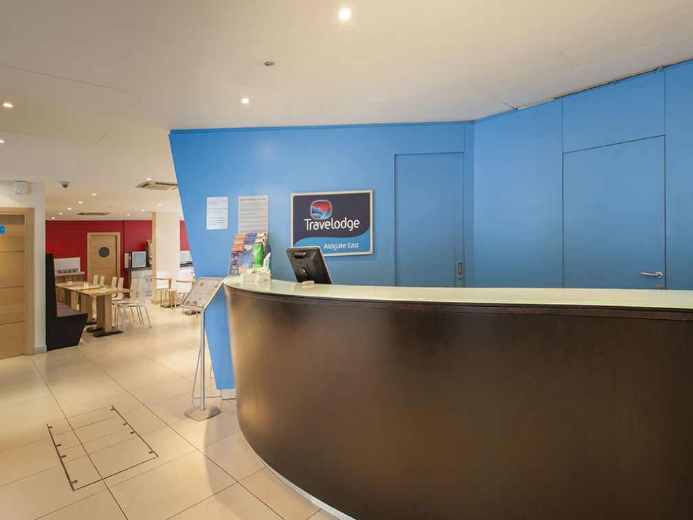 Comfort Hotel Tower Of Londres Extérieur photo