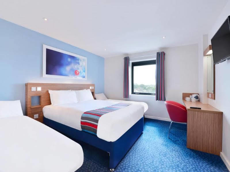 Comfort Hotel Tower Of Londres Extérieur photo